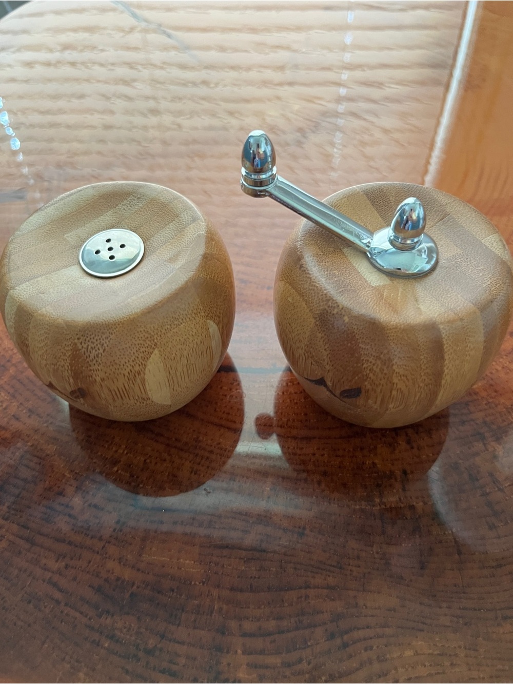 Salt & Pepper Grinder Set Hand Turned Wooden Apple Shape